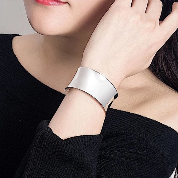 Wide Cuff Sterling Silver  Bangle  Bracelet  STAMPED .925 - Picture 5 of 6